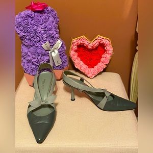 Bisou Bisou- Vintage grey small heel